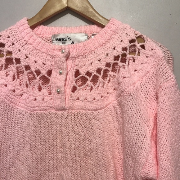 VINTAGE Here’s a Hug pink knit crew neck sweater size Medium - Picture 2 of 10